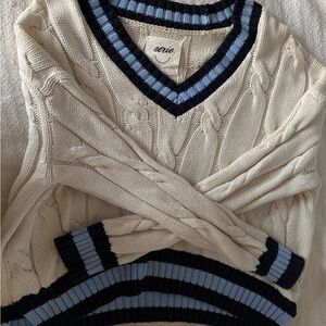 SOLD Aerie V-Neck Sweater in Cream and Navy